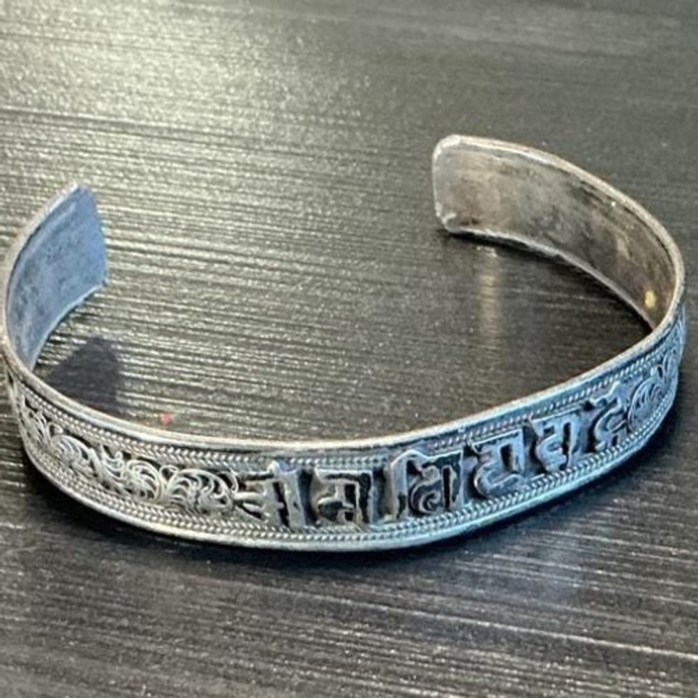 Tibetan Silver Tone Sanskrit Om Mani Padme Hum Mantra Cuff Bracelet Boho